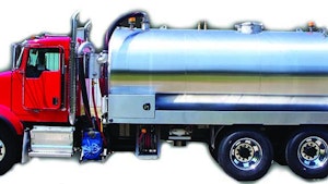 Vacuum Trucks - 4,000-gallon vacuum truck