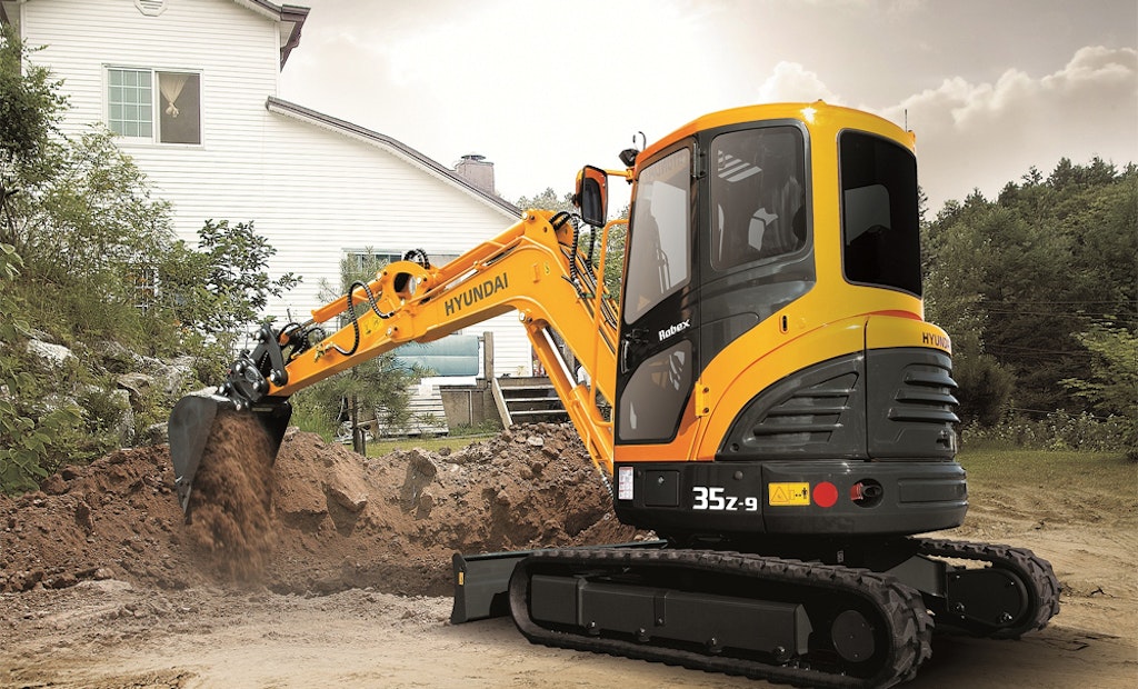 State-of-the-Art Earthmoving Machine for Sensitive Landscapes