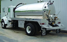 Vacuum Trucks - Robinson Vacuum Tanks septic truck